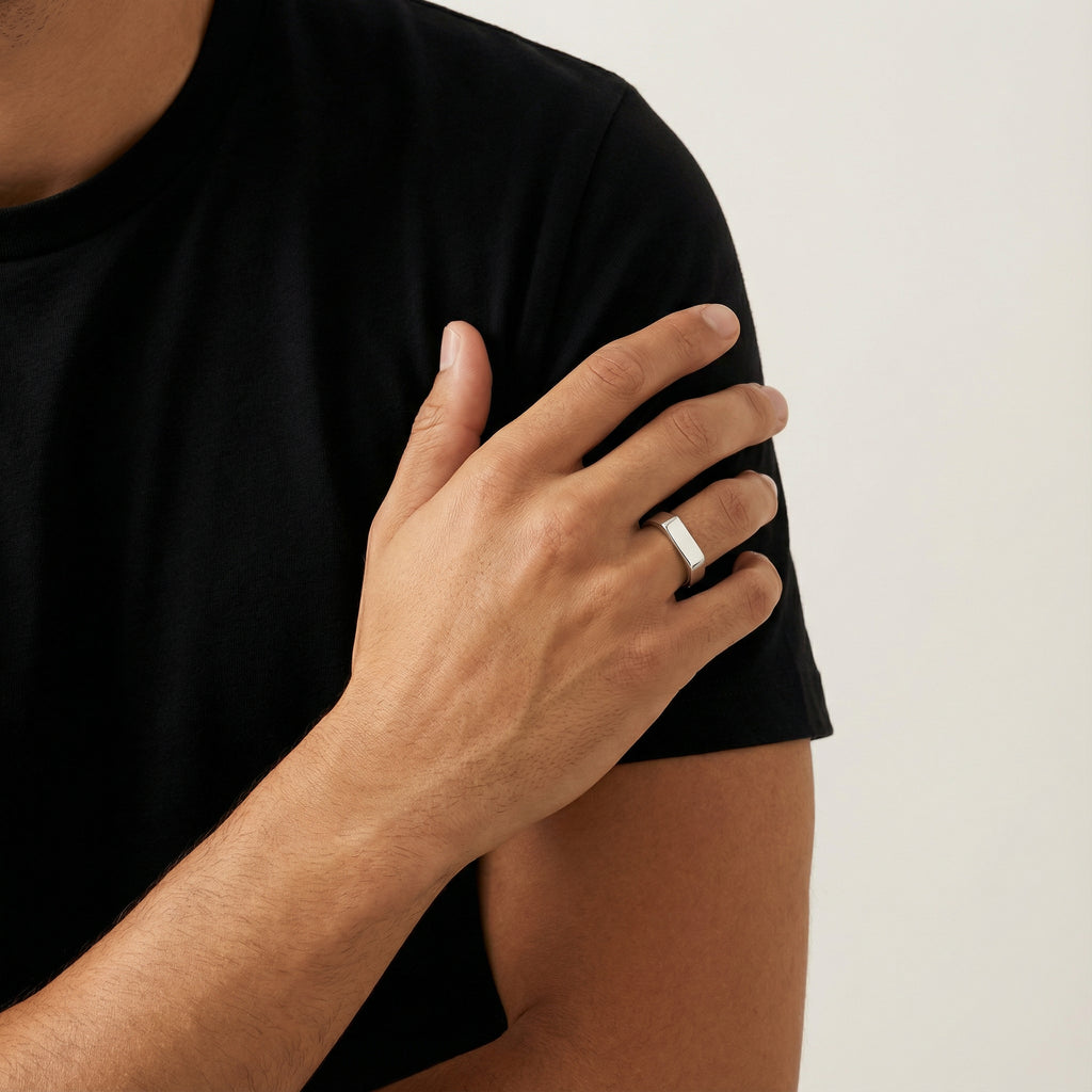 Zenith | Anillo sello rectangular minimalista para hombre
