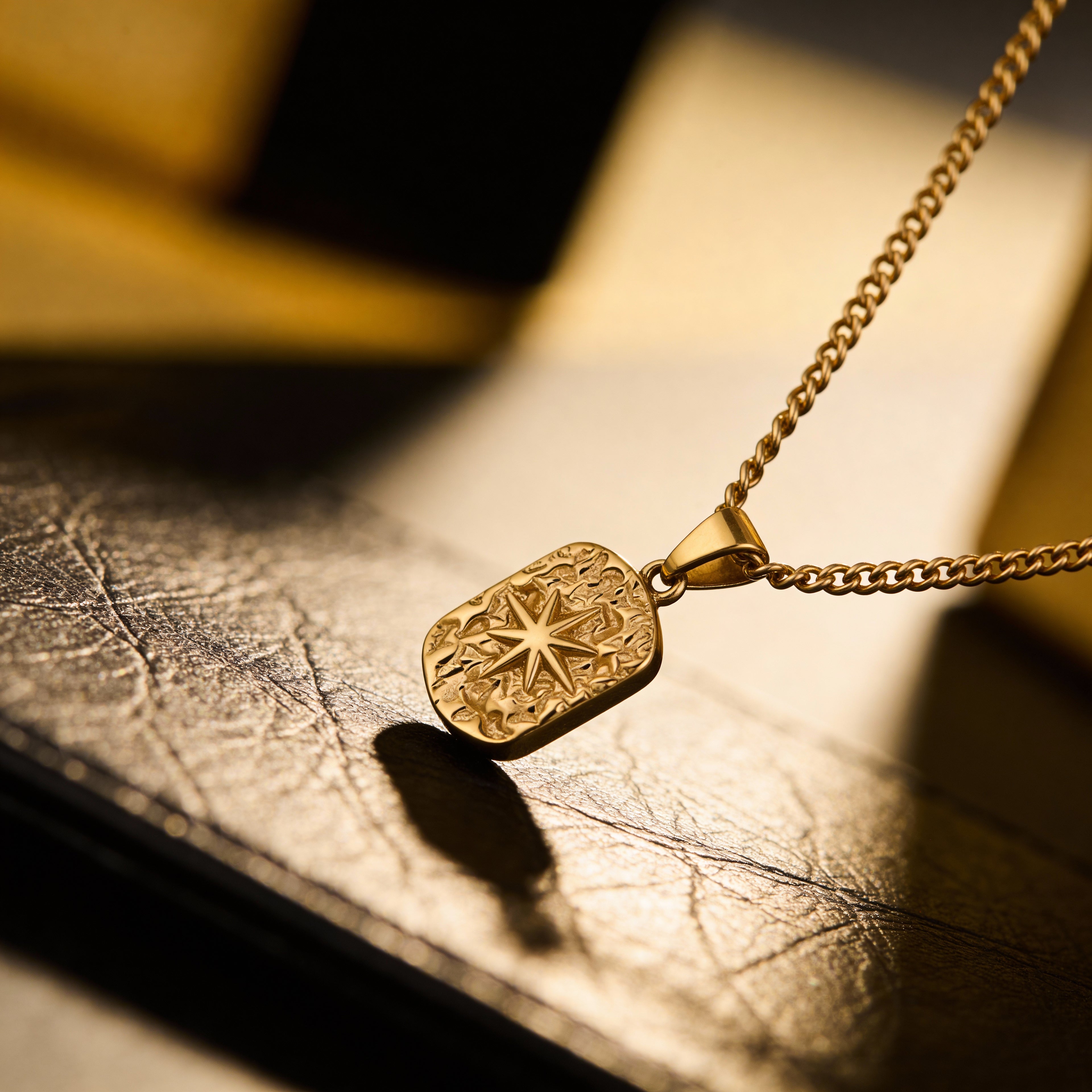 Polaris | Colgante masculino minimalista